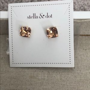Stella & Dot earrings